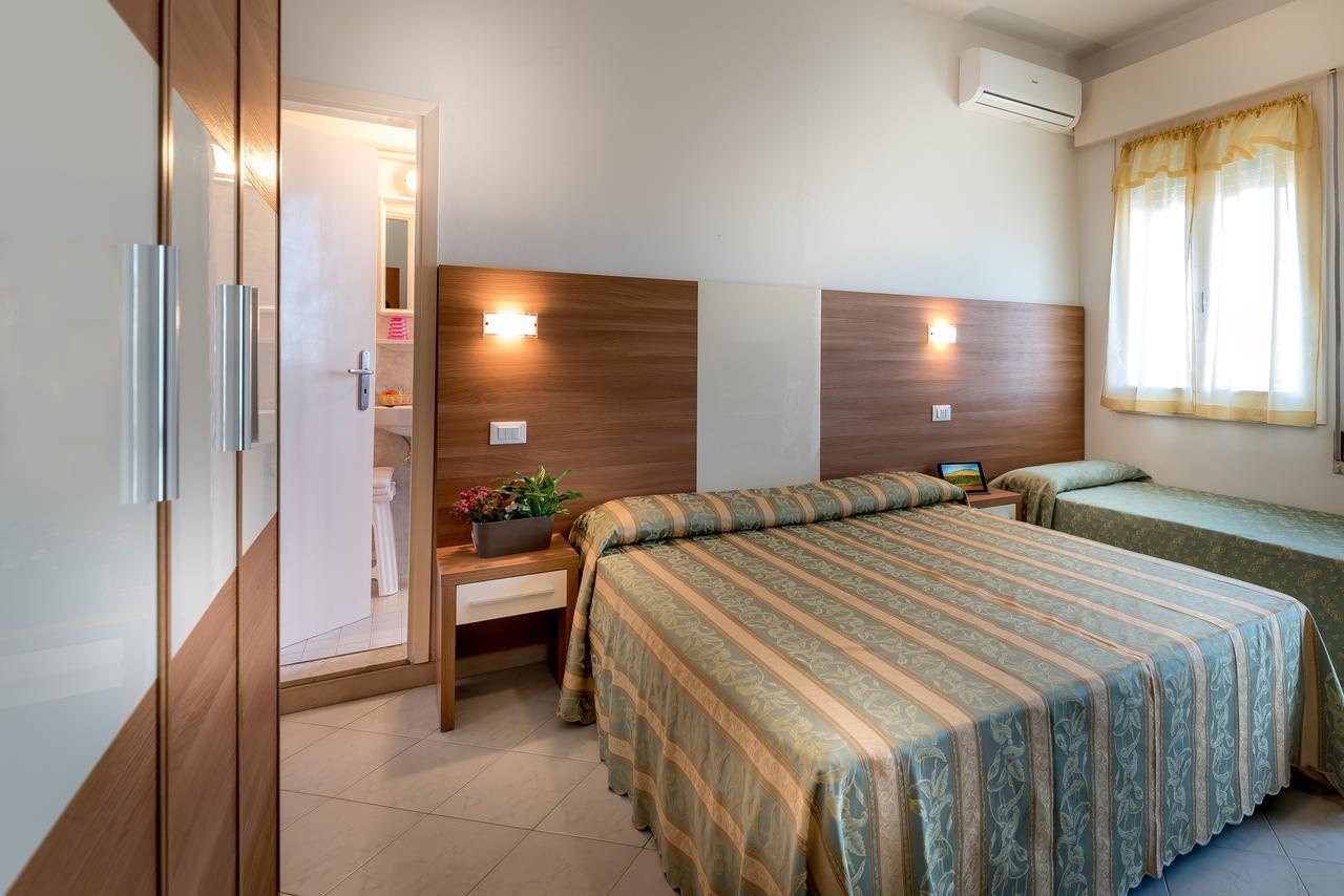 Hotel Vallechiara Lido Di Savio Eksteriør bilde