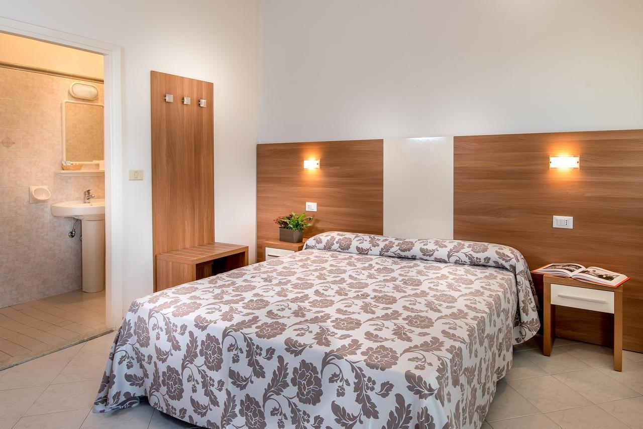 Hotel Vallechiara Lido Di Savio Eksteriør bilde