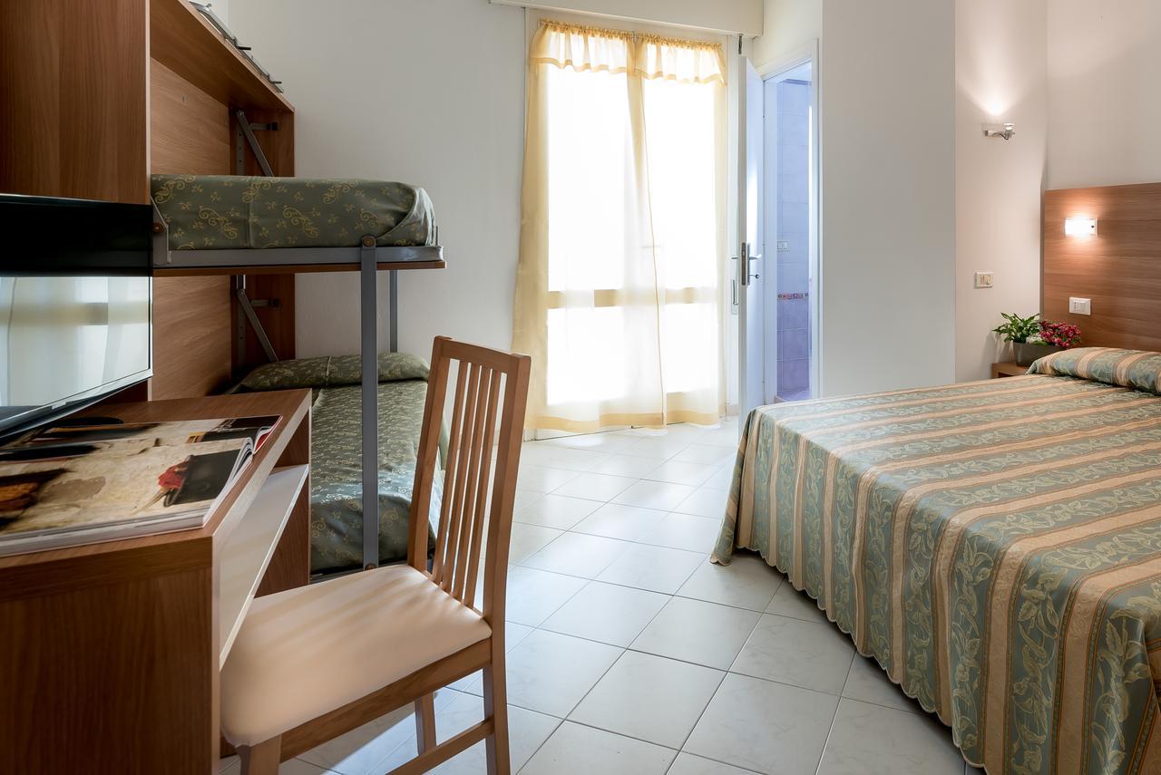 Hotel Vallechiara Lido Di Savio Eksteriør bilde
