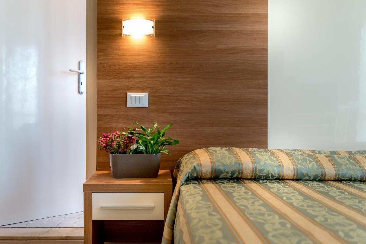 Hotel Vallechiara Lido Di Savio Eksteriør bilde
