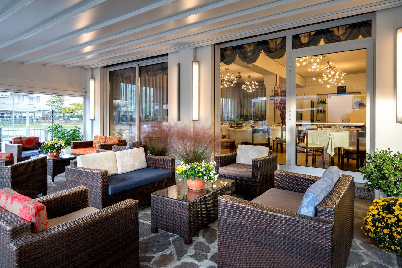 Hotel Vallechiara Lido Di Savio Eksteriør bilde