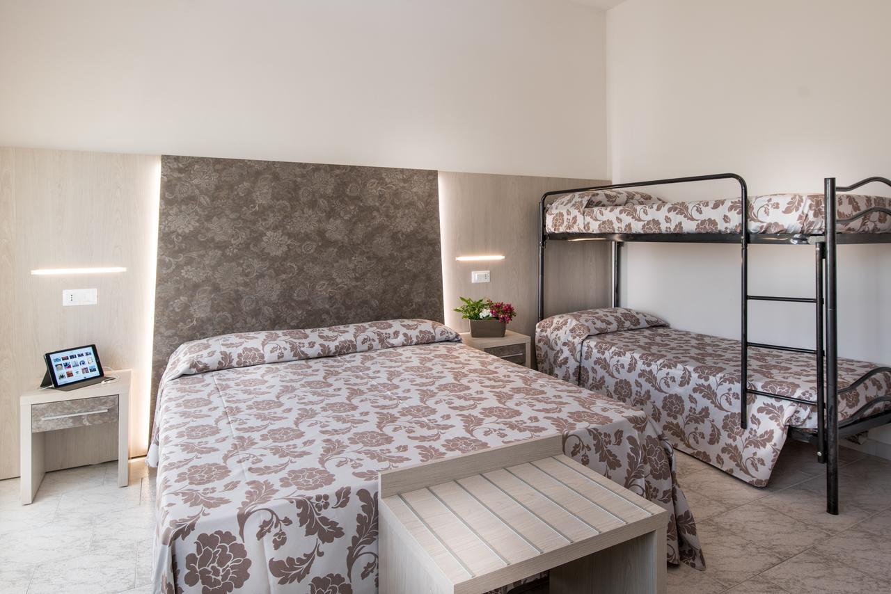 Hotel Vallechiara Lido Di Savio Eksteriør bilde