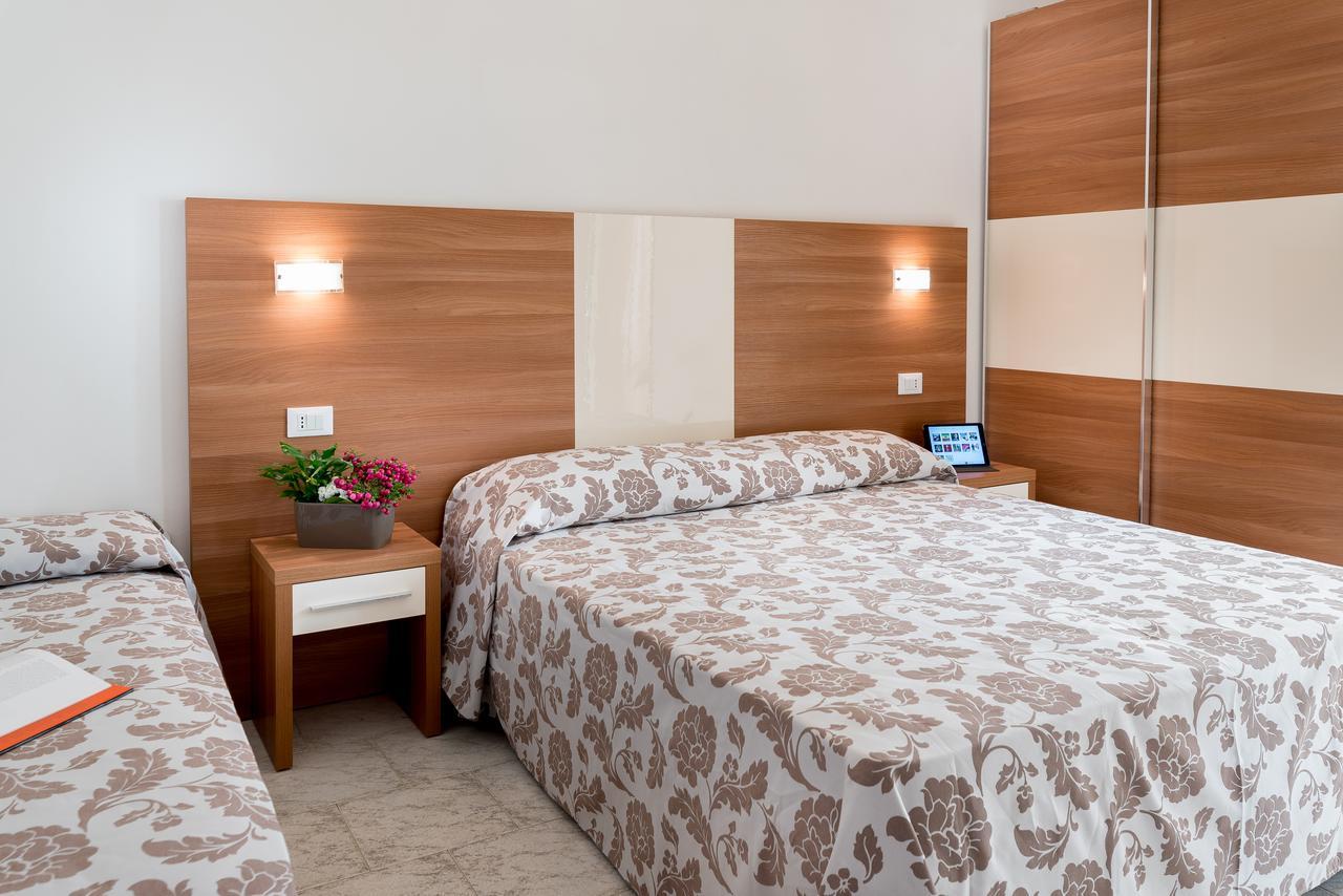 Hotel Vallechiara Lido Di Savio Eksteriør bilde