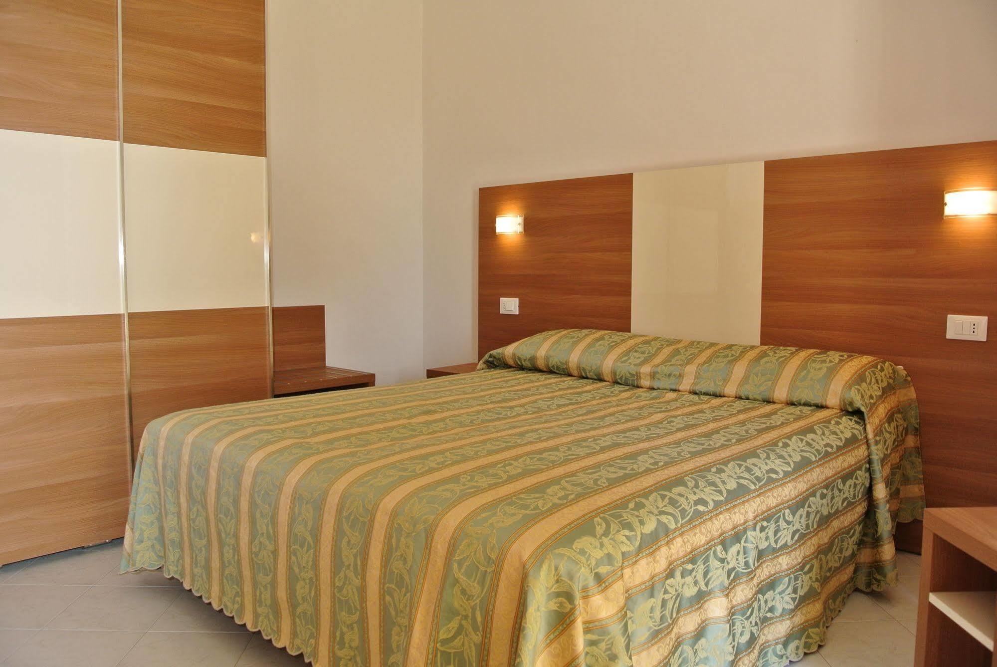 Hotel Vallechiara Lido Di Savio Eksteriør bilde